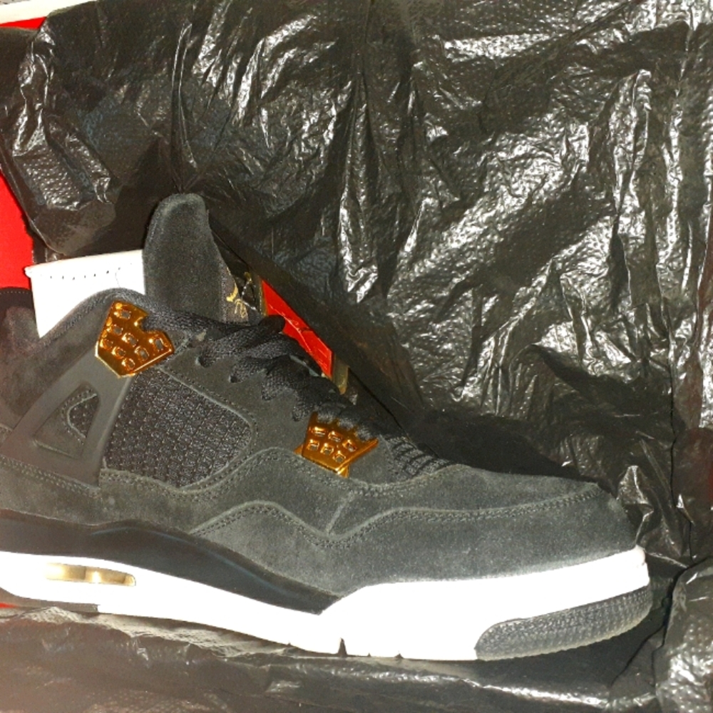 Air Jordan IV Retro